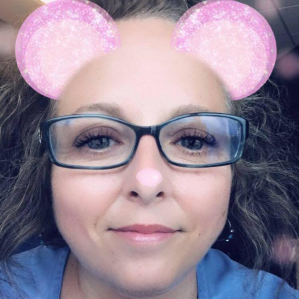 Meet your Posher, Michele